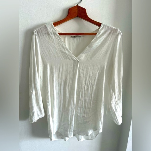 Stradivarius Size L white Top - Picture 2 of 3